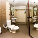 Vesta 2* Kazanlŭk