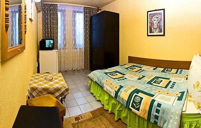 ヴェスタ カザンラク